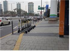 점자블록위 주차 이미지