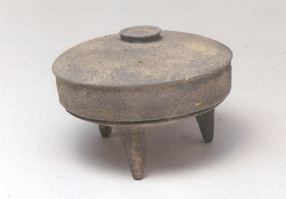 세발토기(Tripod Pottery) 의 이미지