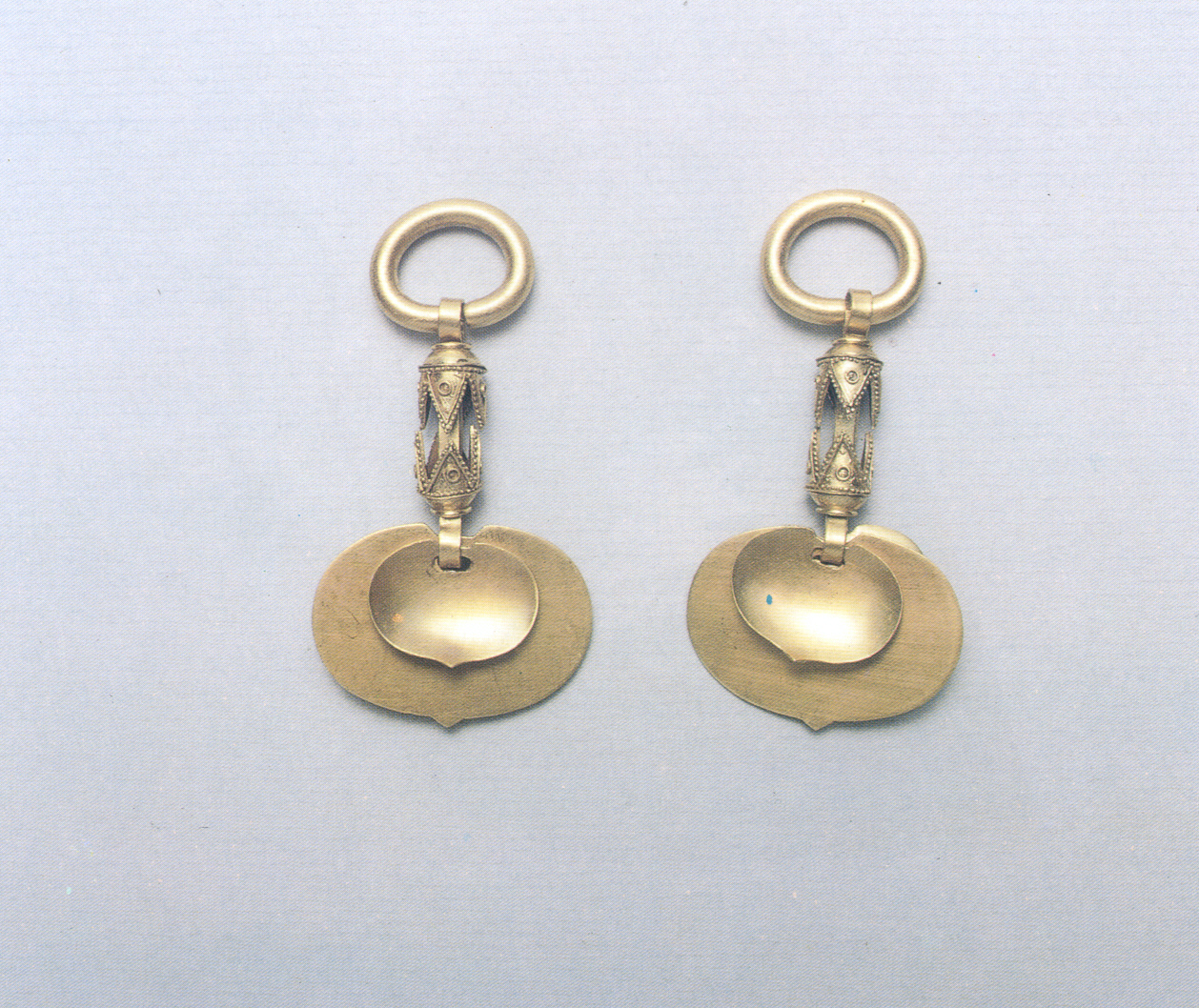 "금귀걸이(Earrings, Gold)" 의 이미지